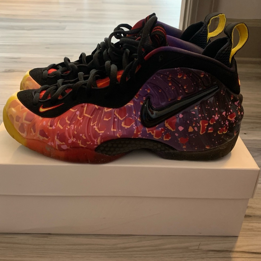 Asteroid Nike Air Foamposite Pro's - 2013 Release - Size 10